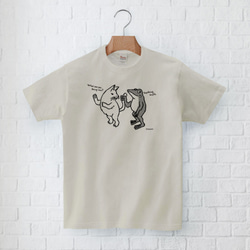 猫とカエルのTシャツ「しっぽ」（ベージュグレー）男女兼用【受注生産】 5枚目の画像