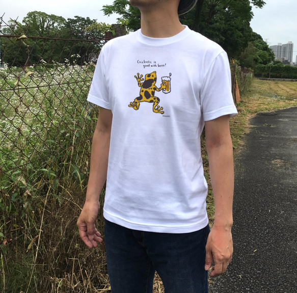 Tシャツ「ヤドクガエルが乾杯」（ホワイト／イエロー）男女兼用【受注生産】 3枚目の画像