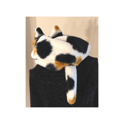 値下げ⬇︎ふわふわボアで作ったネコねじりスヌード　三毛猫柄 4枚目の画像