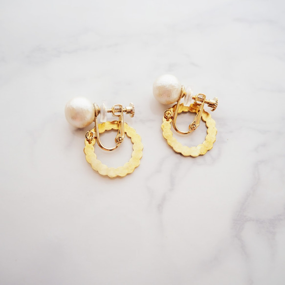 Wreath Earrings 第5張的照片