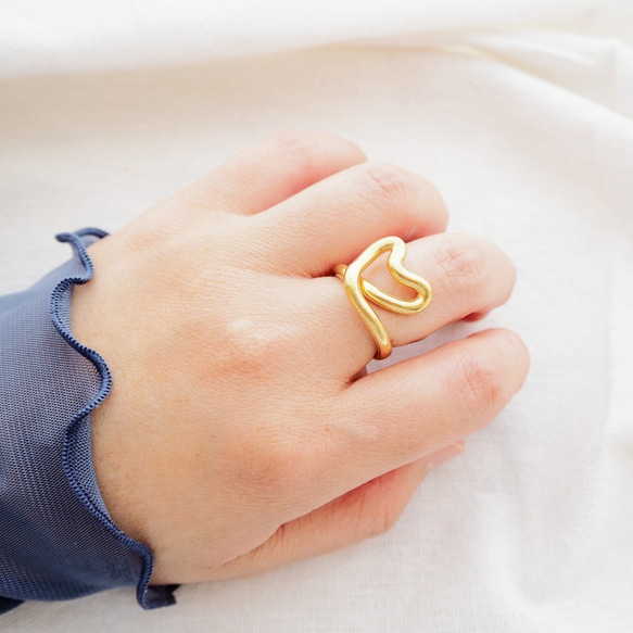 【In Red  2022 8月号掲載アイテム】ニッケルフリー18KGP TUBE HEART RING 11枚目の画像