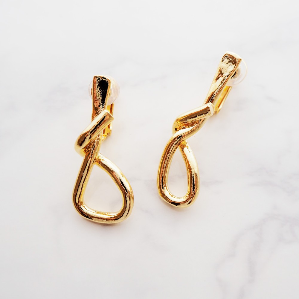 knot No.2 イヤリング　18KGP