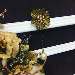 Tentez Bijoiterieアンティークの宝石店ルー空の金属メッシュの花誇張真珠のイヤリング 3枚目の画像