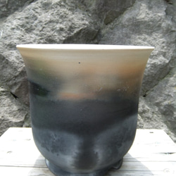 炭化焼締の植木鉢（大） 2枚目の画像