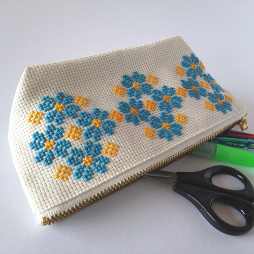 北欧柄クロスステッチポーチ ポーチ KiRa＊KiLa 通販 3704335｜Creema