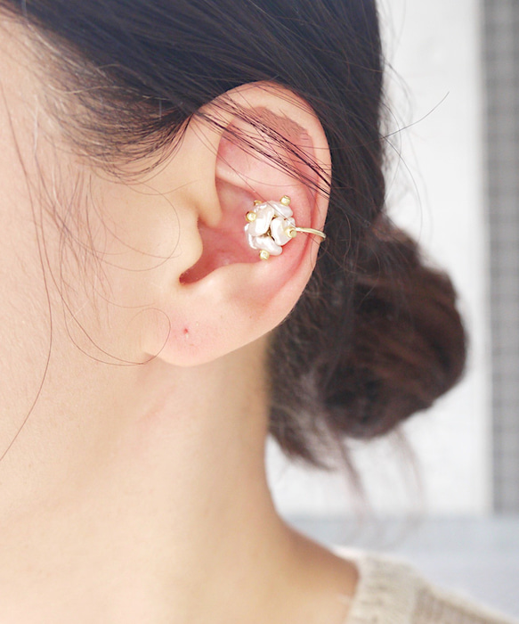 Shell ear cuff 第6張的照片