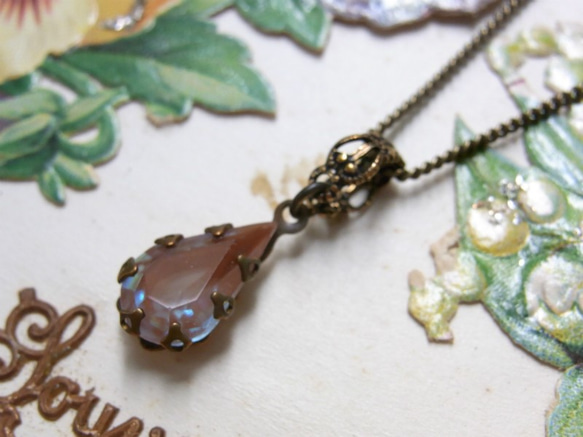 サフィレット・大粒カットドロップネックレス（フォイルなし  