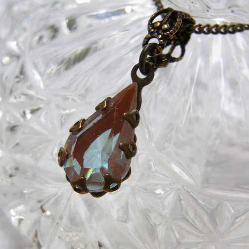 サフィレット・大粒カットドロップネックレス（フォイルなし  