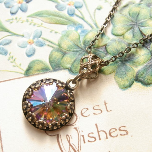 ☆sale 50%OFF☆スワロフスキー・パープルヘイズ、リボリのネックレス 