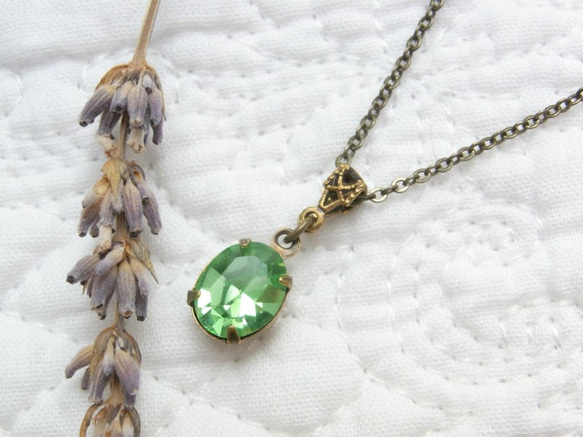 レア！ヴィンテージスワロフスキー・ペリドット、ウランガラス、プチ