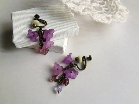 Spring Dream 紫藤 Demiparure 胸針&amp;耳環/穿孔套裝 *紫藤花花環優雅精緻紫色 第8張的照片
