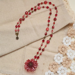 非洲菊胸針和捷克珠子雙項鍊的Demi parure（漿果）*紅色短長2way套裝 第5張的照片