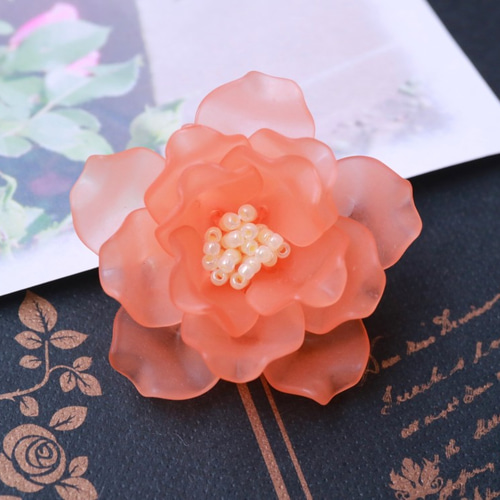 バラのブローチ（マリリン・モンロー）＊薔薇 ローズ 一重咲き 花