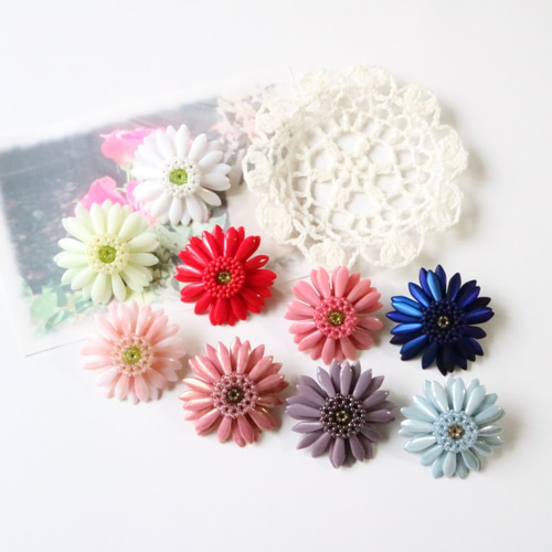 ガーベラのブローチ（パープル）＊花 フラワー コサージュ 希望 上品