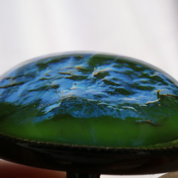 ドラゴンズブレスのカフリンクス　グリーン＊カフスボタン チェコガラス 緑 青 ウルトラマリンブルー 上品 シック 雲海 1枚目の画像