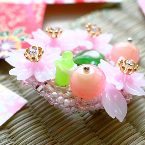 桜日和 呂＊リースブローチ さくら 満開 ピンク 小鳥 とり