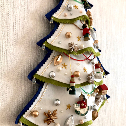 立体フェルト⭐︎クリスマスツリー⭐︎壁掛け タペストリー