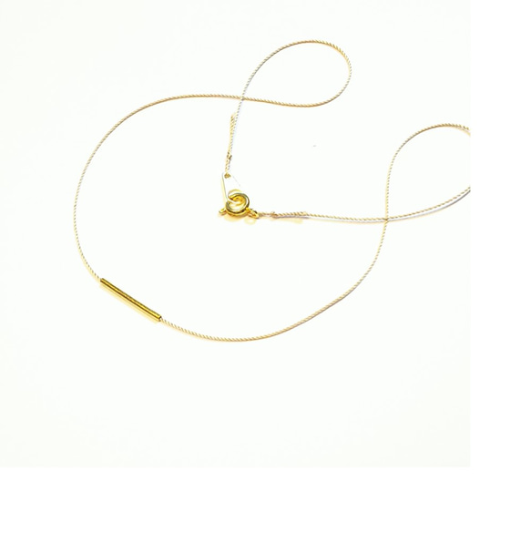49 ゴールドバー 肌にやさしい絹糸のネックレス 4枚目の画像