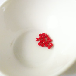 7【3月の誕生石】【赤サンゴ】3mm極小サイズ　肌にやさしい絹糸のネックレス 4枚目の画像
