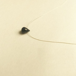152【目標達成】ブラックスピネル 14kgf 肌にやさしい絹糸のネックレス 2枚目の画像