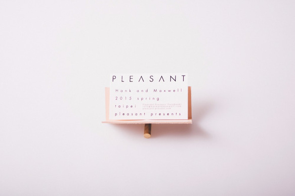 PLEASANT｜山谷皮革名片架 - 棕色 Valley Stand S - Tan 真皮 牛皮 禮物 第2張的照片