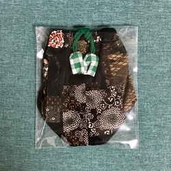 手作り巾着 –  大人な花柄 × 焦げ茶色 1枚目の画像