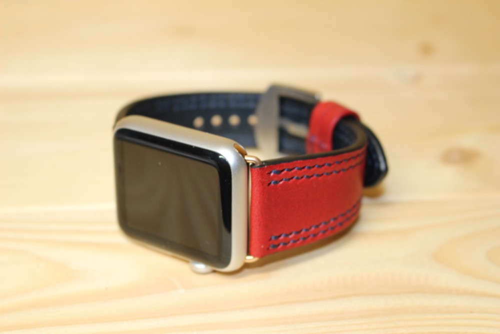 ダブルステッチ、Apple Watch（アップルウォッチ）44㎜用ベルト.40㎜サイズも製作可。栃木レザー、プルアップ