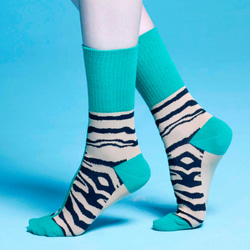 棉襪－女生襪子－簡約襪子－綠色豹紋短襪 第2張的照片