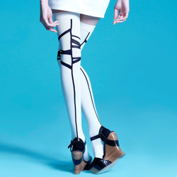 ソックス - 靴下の女の子 - シンプルなソックス - 白 - 黒のストライプのストッキング 5枚目の画像