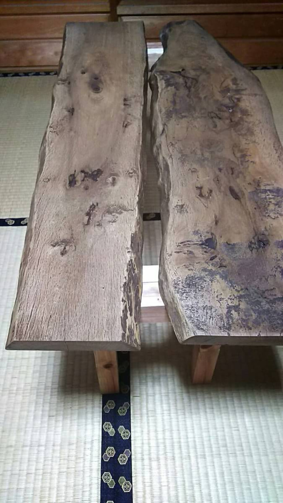 木製 テーブル 白樫 アンティーク調 2枚目の画像