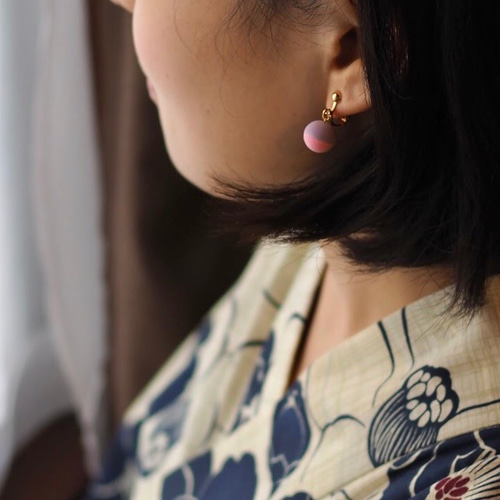 mimi33】フラワーバックキャッチピアス[Sheerchic]｜アネモネ