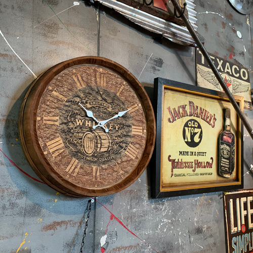 WHISKY バレル型 木製 樽型 ウォールクロック（壁掛け時計）ヴィンテージ