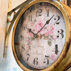 アンティークな部屋 / Corroded wall clock / 壁掛け 両面時計/ Rusted gold / 5枚目の画像