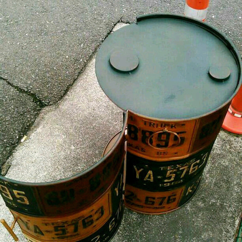 Old アメリカンstyle/ シャビーエンボス加工/ number plate ドラム缶