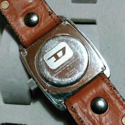 DIESEL 腕時計/
オリジナルベルト 5枚目の画像