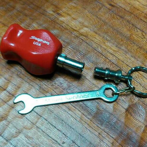 廃盤品】 Snap-on / キーグリップ & スパナ/ キーホルダー 廃盤品】 Snap-on / キーグリップ & スパナ/ キーホルダー