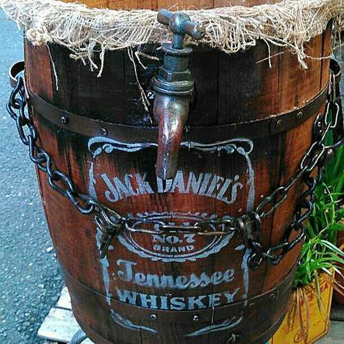 Old アメリカンstyle/ ワイン樽風ウッドプランター/ (お手洗い蛇口付き