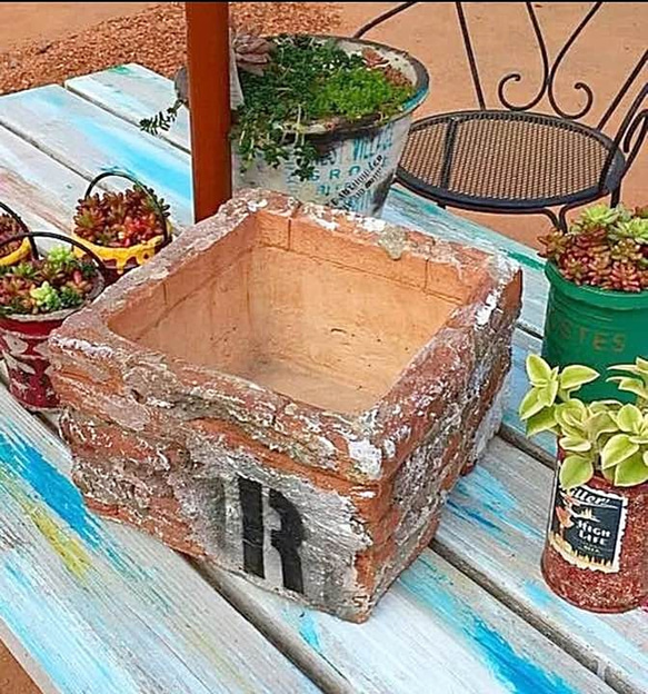 状態のよいイタリア ビンテージ植木鉢シャビー感たっぷり特大植木鉢