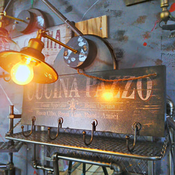 ヴィンテージStyle/
BAR ウォールランプ/
4ハンガーフックボード/
#店舗什器
#CUCINA PAZZO 2枚目の画像