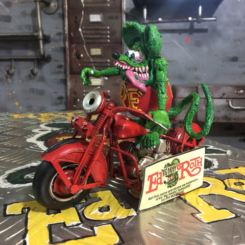 お宝放出…アメ雑/ ムーンアイズ/ ラットフィンク & アメリカン バイク  