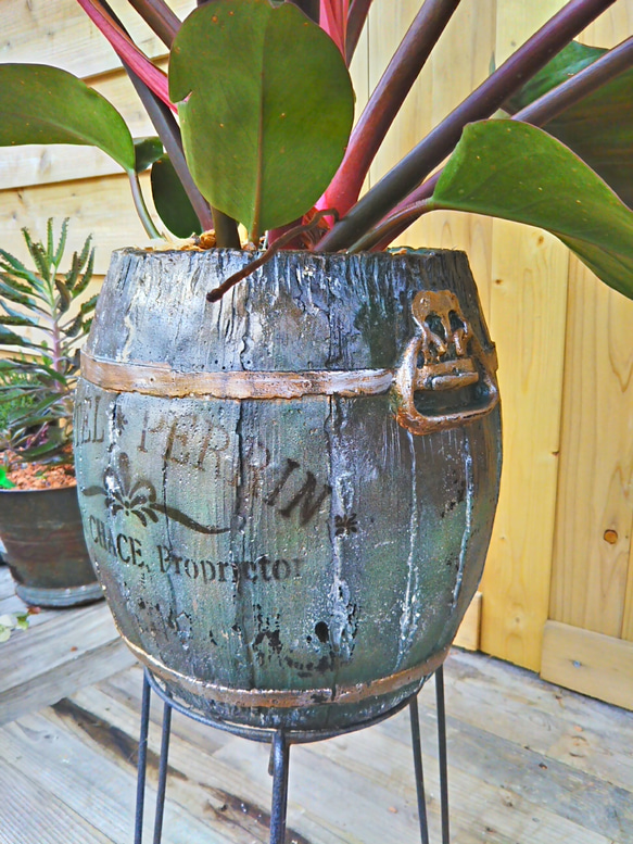 ✢fome九十九里浜✢ アンティーク Style/ （L）樽型プランター/ ブロカント樽 （シャビーグリーン） 観葉植物 6枚目の画像