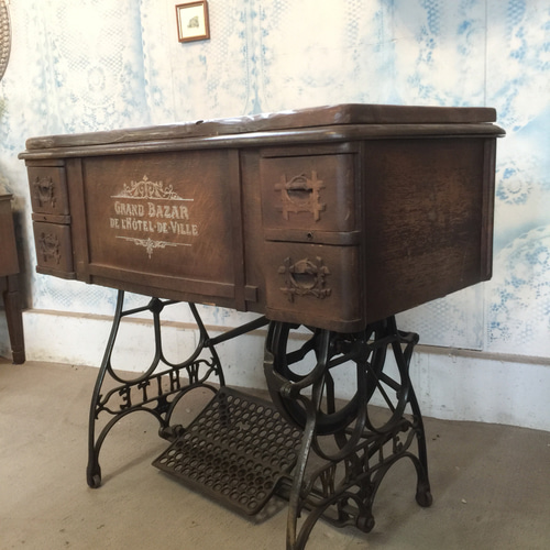 クラッシック《WHITE ROTARY社製》 アンティーク ミシン