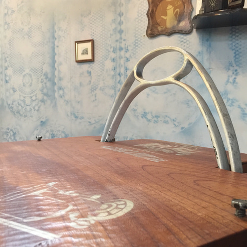 アンティーク ミシンテーブル/ クラッシック《ELDREDGE社製》 Tee