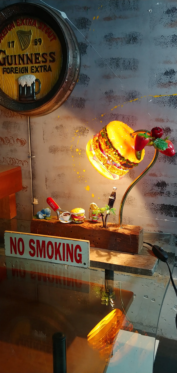 アメリカンダイナー Style/  BURGERS Shade Lamp/ NO SUMOKING（看板&カードトレイ） 8枚目の画像