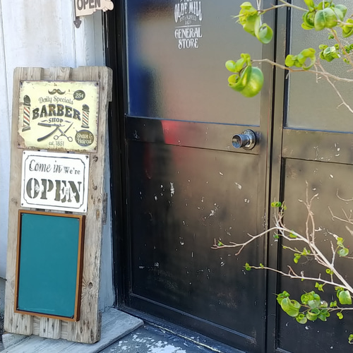 American BARBER》 アメリカン ヴィンテージ Style/ BARBER OPEN