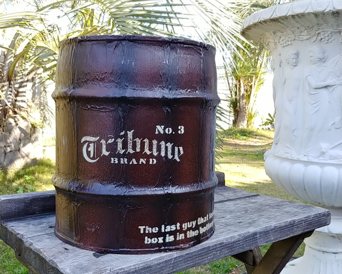 ドラム缶リメイクプランター U.S. ROUTE 66　木製台付き　送料込み ドラム缶リメイクプランター U.S. ROUTE 66 木製台付き 送料込み