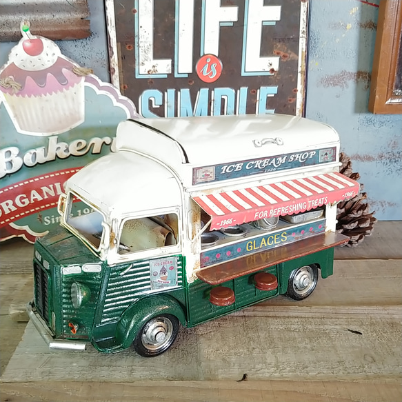 おんぼろ！！シトロエン キッチンカーStyle/ Hバン  "アイスクリーム移動販売車" / インテリア装飾 & 小物入 6枚目の画像