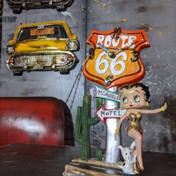 American Display Betty/ 道路標識 型 ROUTE66 クロック/ ベティーちゃん（ゴールド） 1枚目の画像