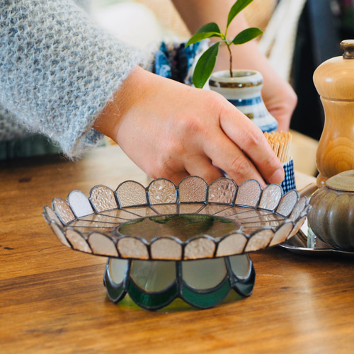 g⚘petal」❋ステンドグラス コンポート皿 中皿 tomori. 通販