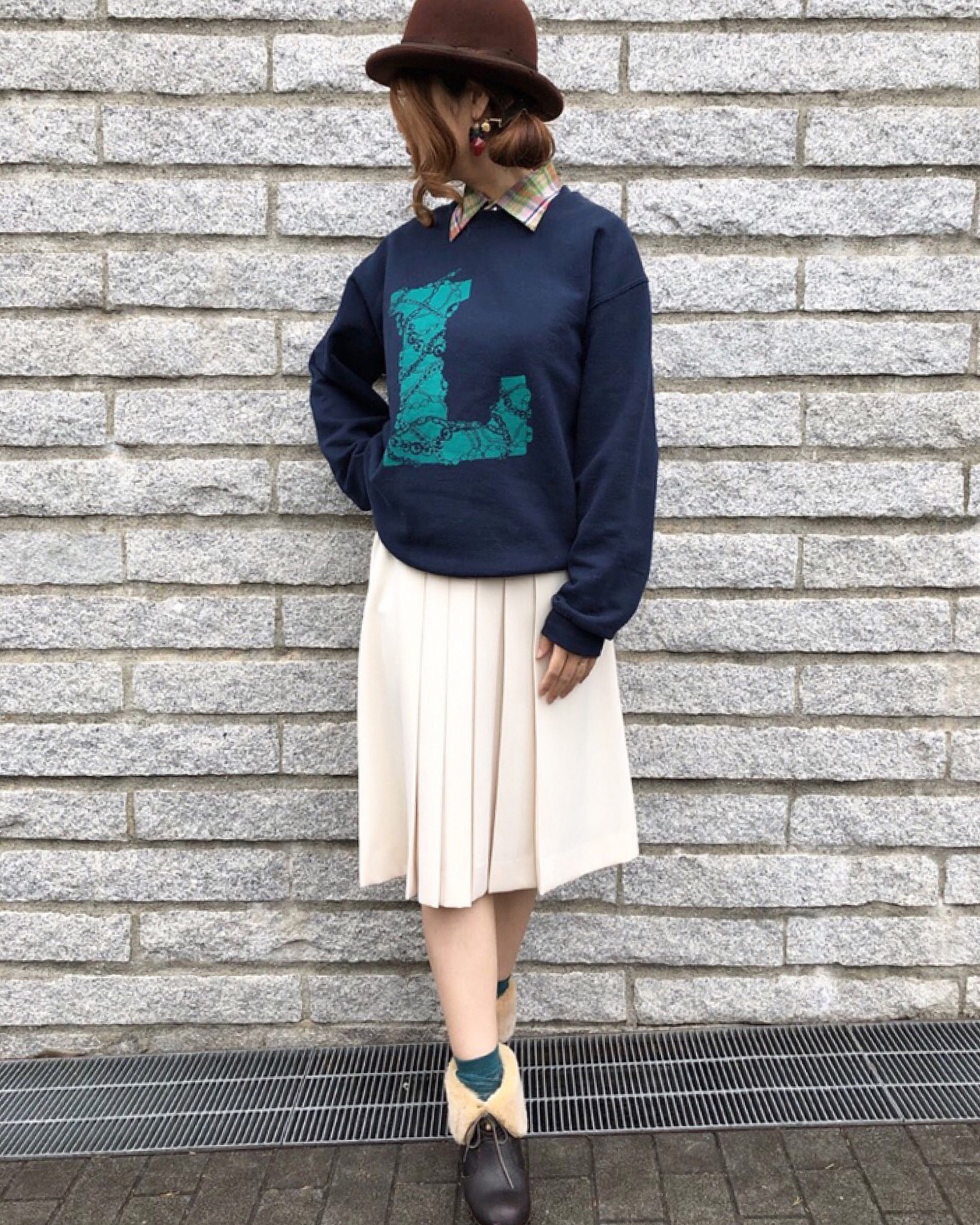Lロゴ スウェット【NAVY】